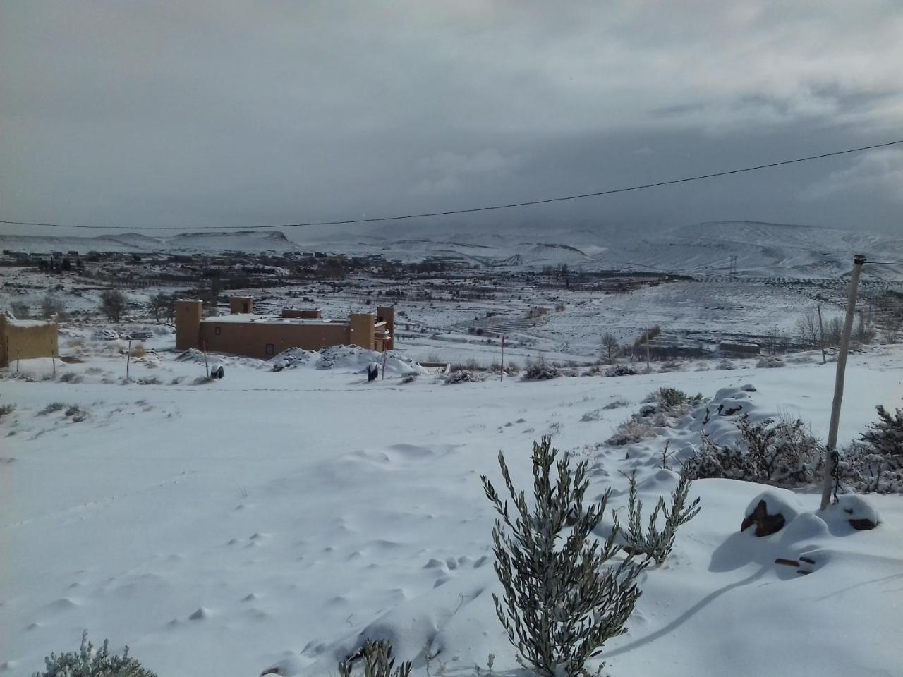 Kasbah Izoran Hotel Midelt Luaran gambar